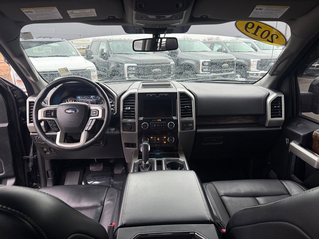 Used 2019 Ford F150 Lariat image 13