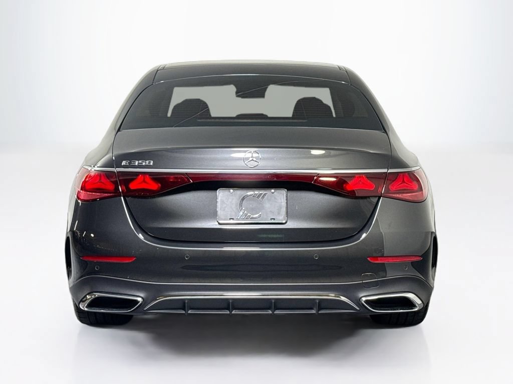 Used 2025 Mercedes-Benz E 350 Sedan image 4