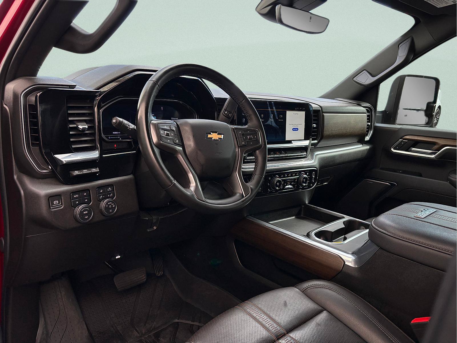 Used 2024 Chevrolet Silverado 2500 High Country w/ Technology Package AWD/4WD image 12