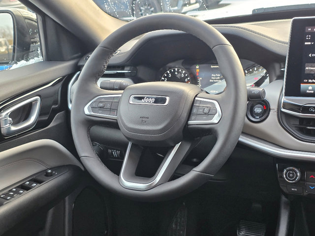 Certified 2024 Jeep Compass Limited image 21