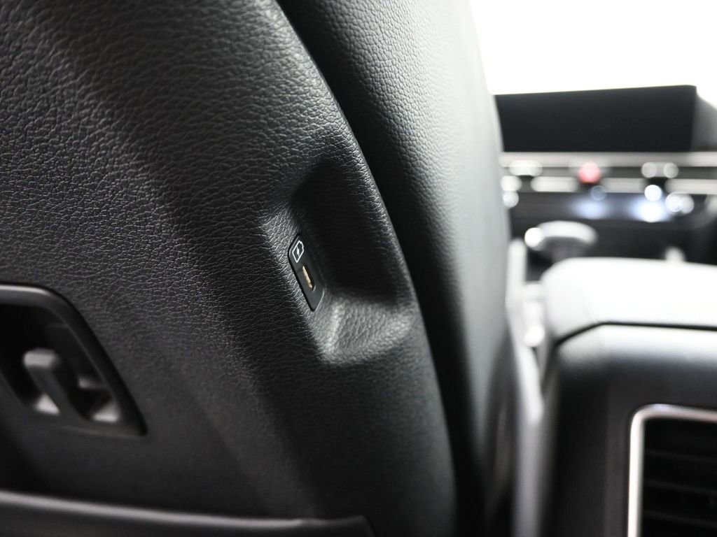 New 2026 Kia Sportage SX image 15