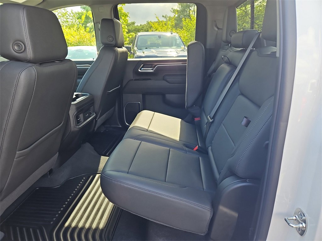 New 2025 Chevrolet Silverado 2500 LT w/ Trail Boss Package image 20