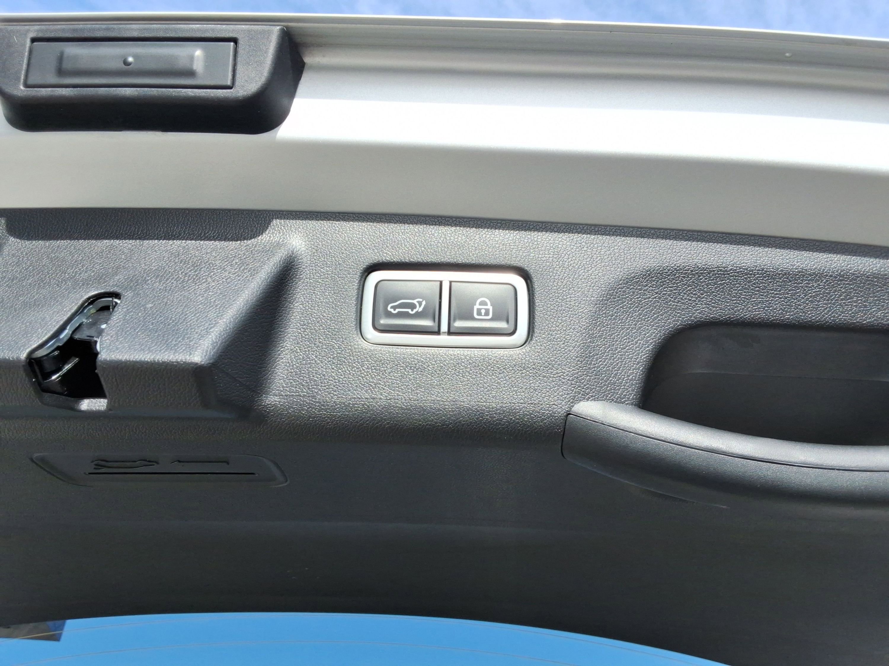 Used 2023 Kia Sorento EX image 22