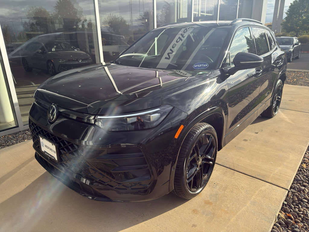 New 2025 Volkswagen Tiguan SE R-Line