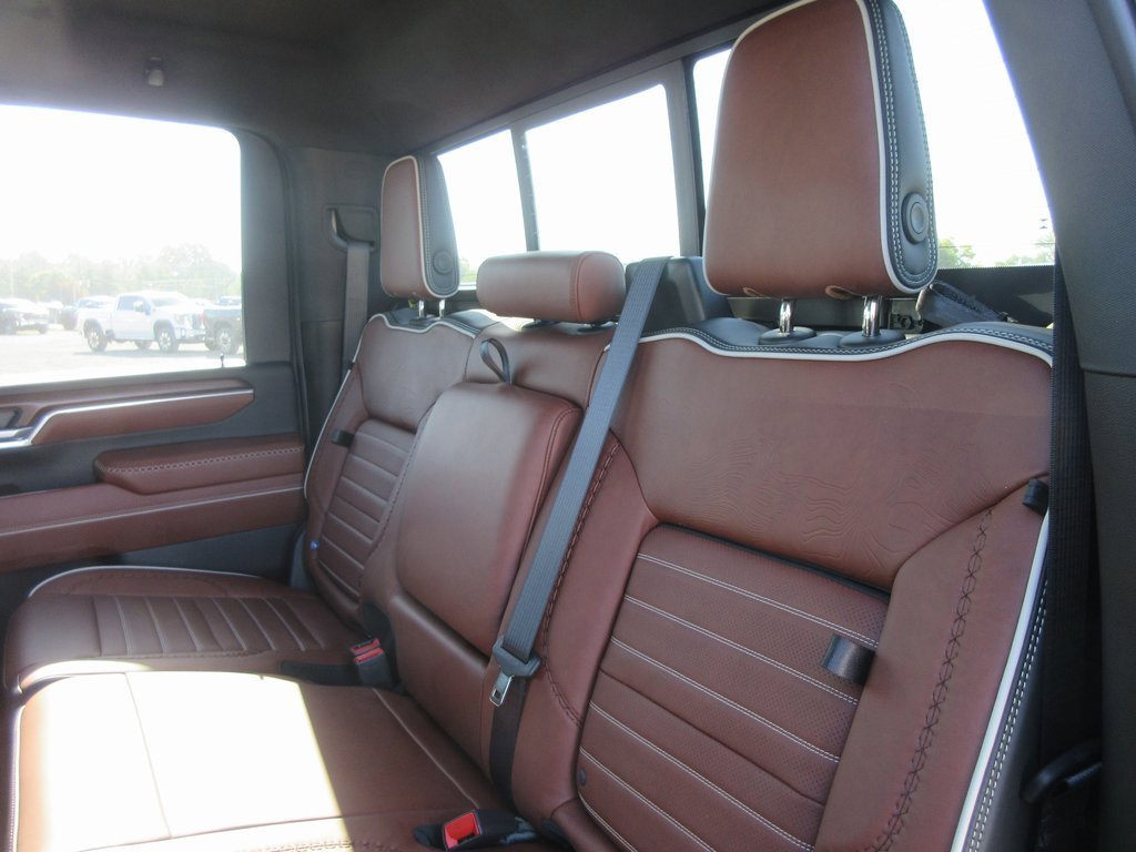 New 2026 GMC Sierra 2500 Denali Ultimate image 15