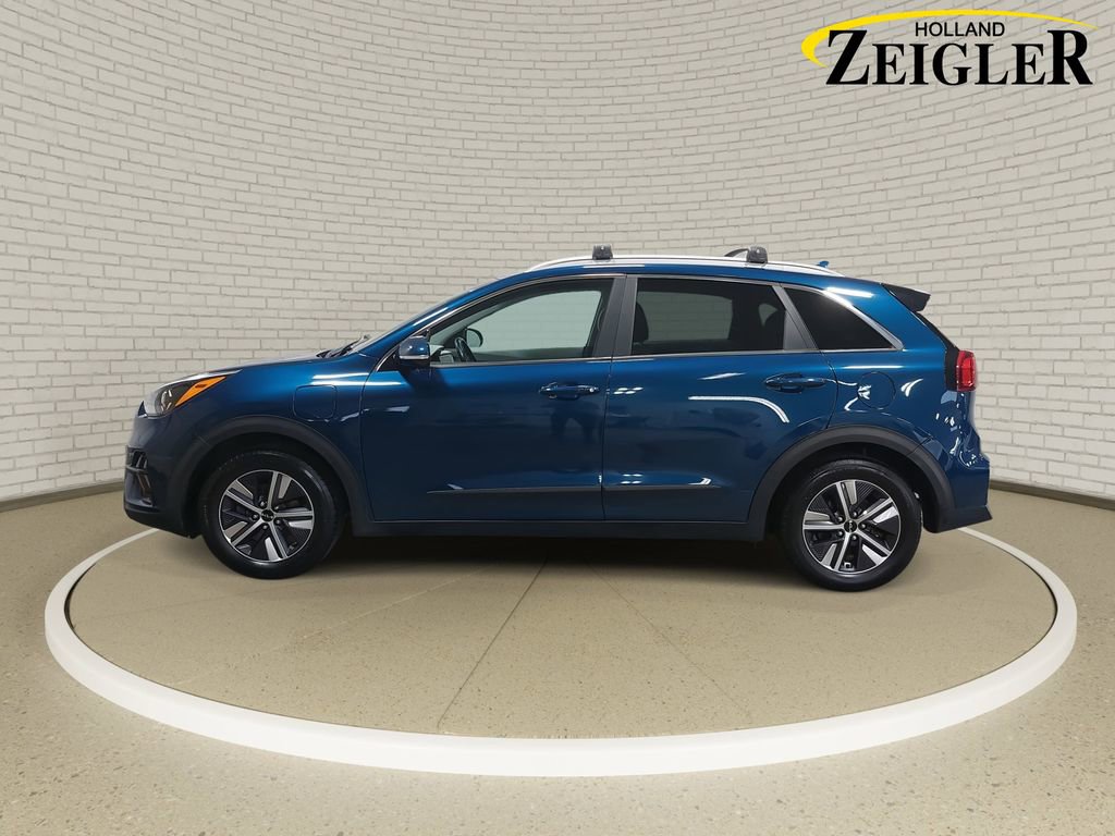 Used 2022 Kia Niro EX Premium image 8