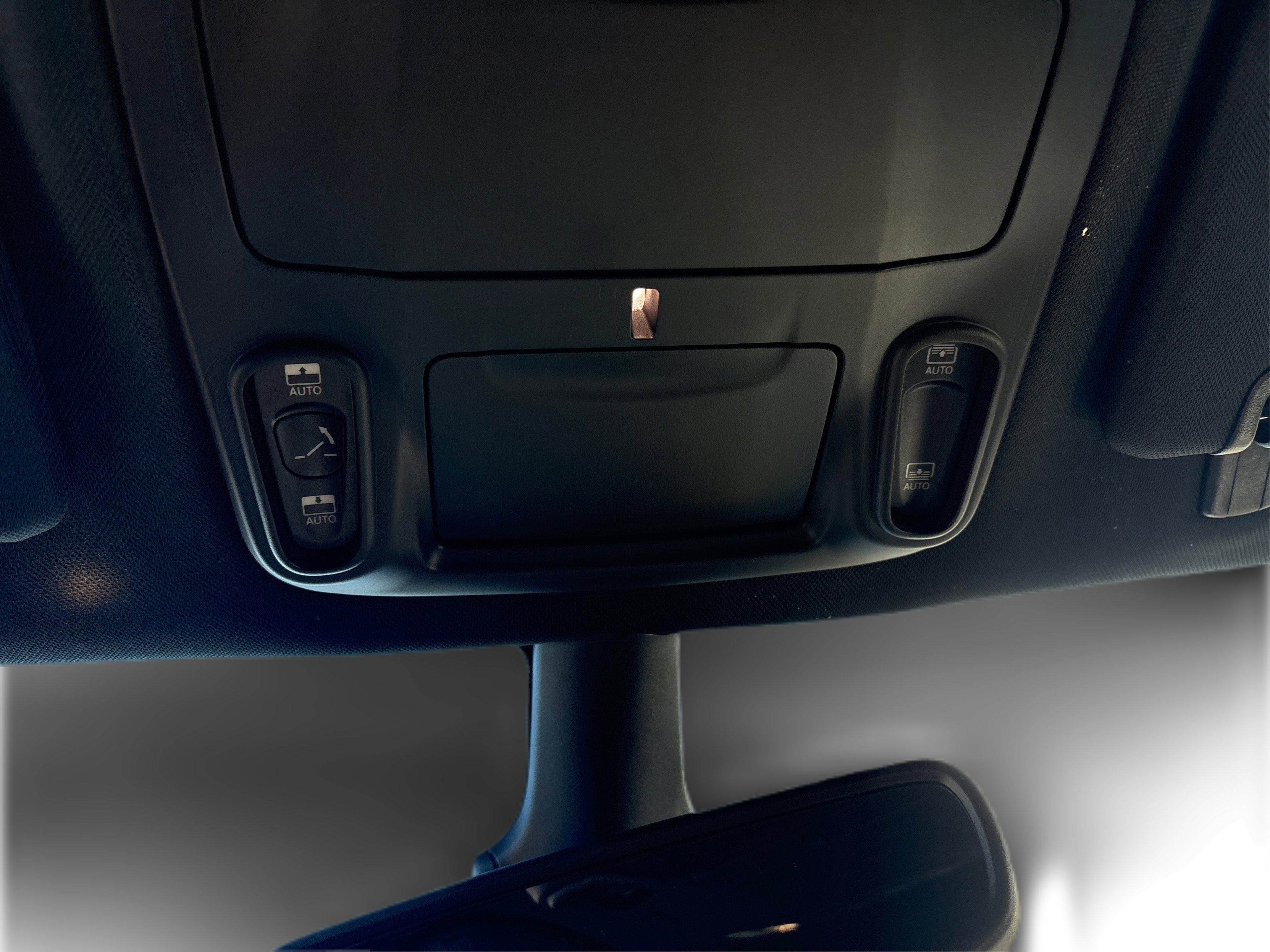 New 2026 Chrysler Pacifica Limited image 18