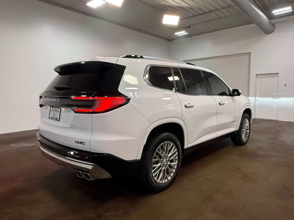 Used 2024 GMC Acadia Denali w/ LPO, Floor Liner Package FWD image 34