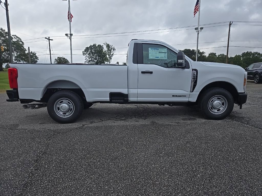 New 2026 Ford F250 XL image 4