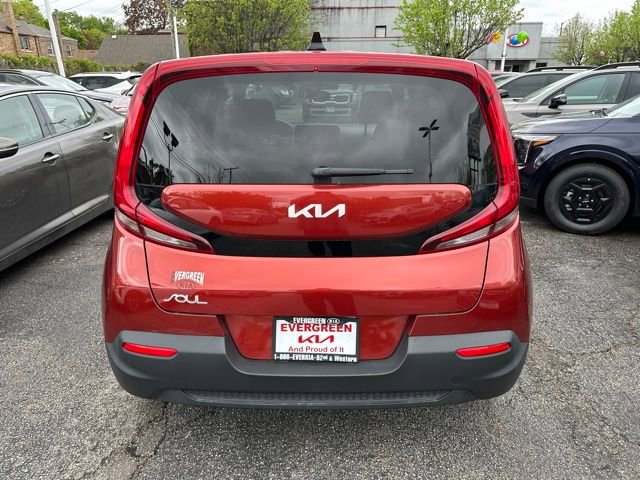 Used 2022 Kia Soul LX FWD image 5