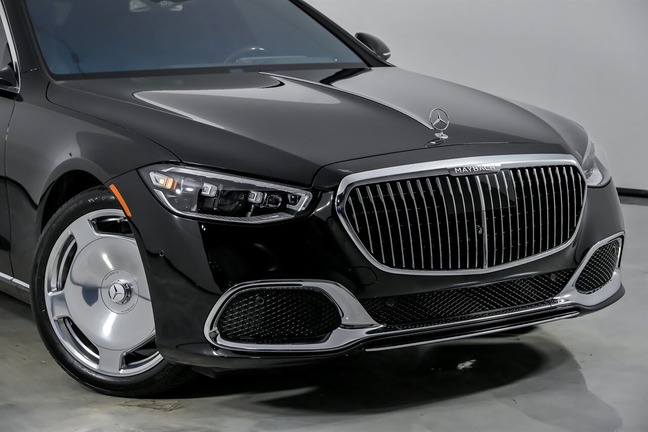 Used 2021 Mercedes-Benz Maybach S 580 4MATIC image 3
