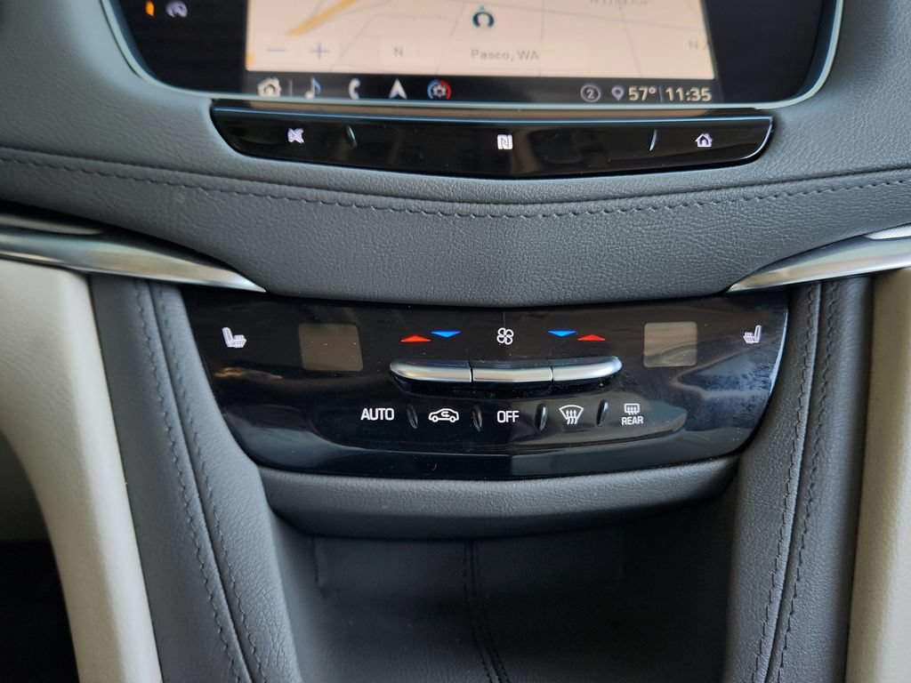 Used 2020 Cadillac XT5 Premium Luxury AWD/4WD image 52