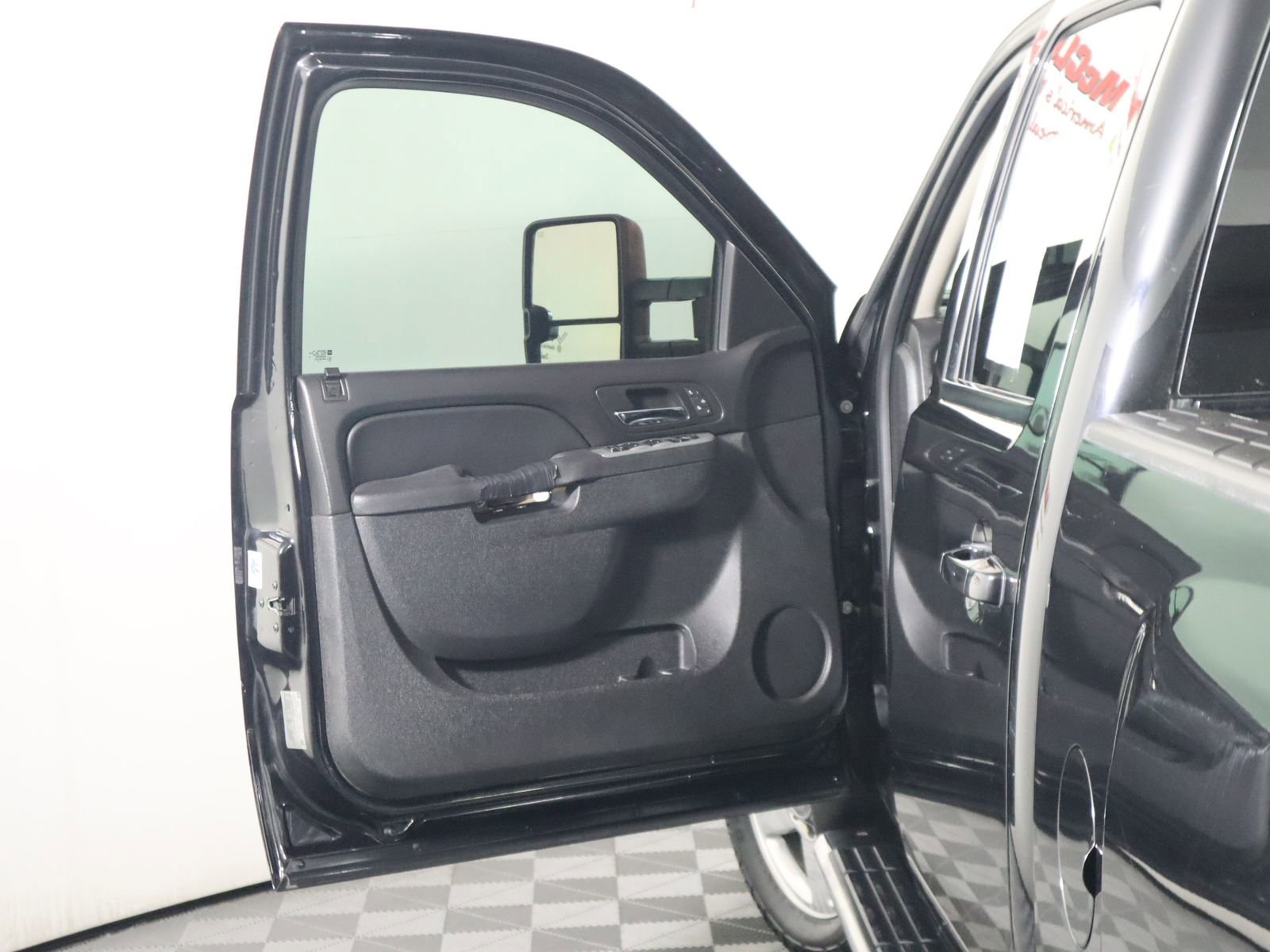 Used 2012 Chevrolet Silverado 2500 LTZ w/ LTZ Plus Package AWD/4WD image 25