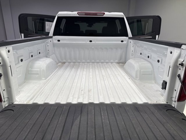 Used 2024 Chevrolet Silverado 1500 LT image 24