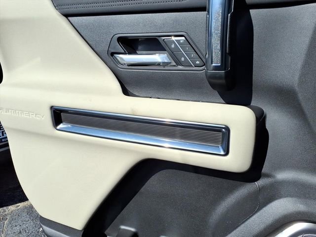 New 2026 GMC Hummer EV SUV image 17