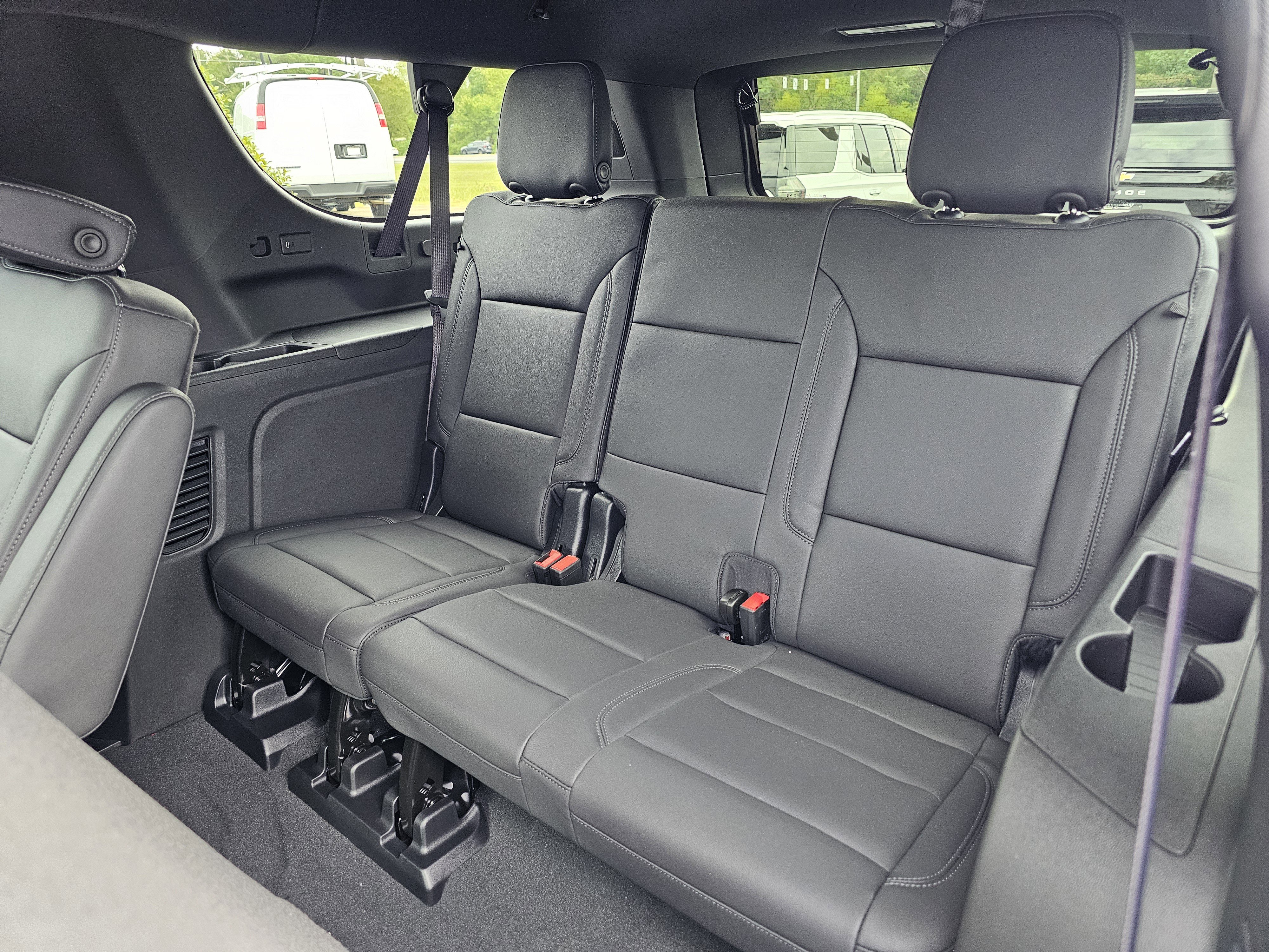 New 2026 Chevrolet Suburban LT w/ Comfort Package image 69