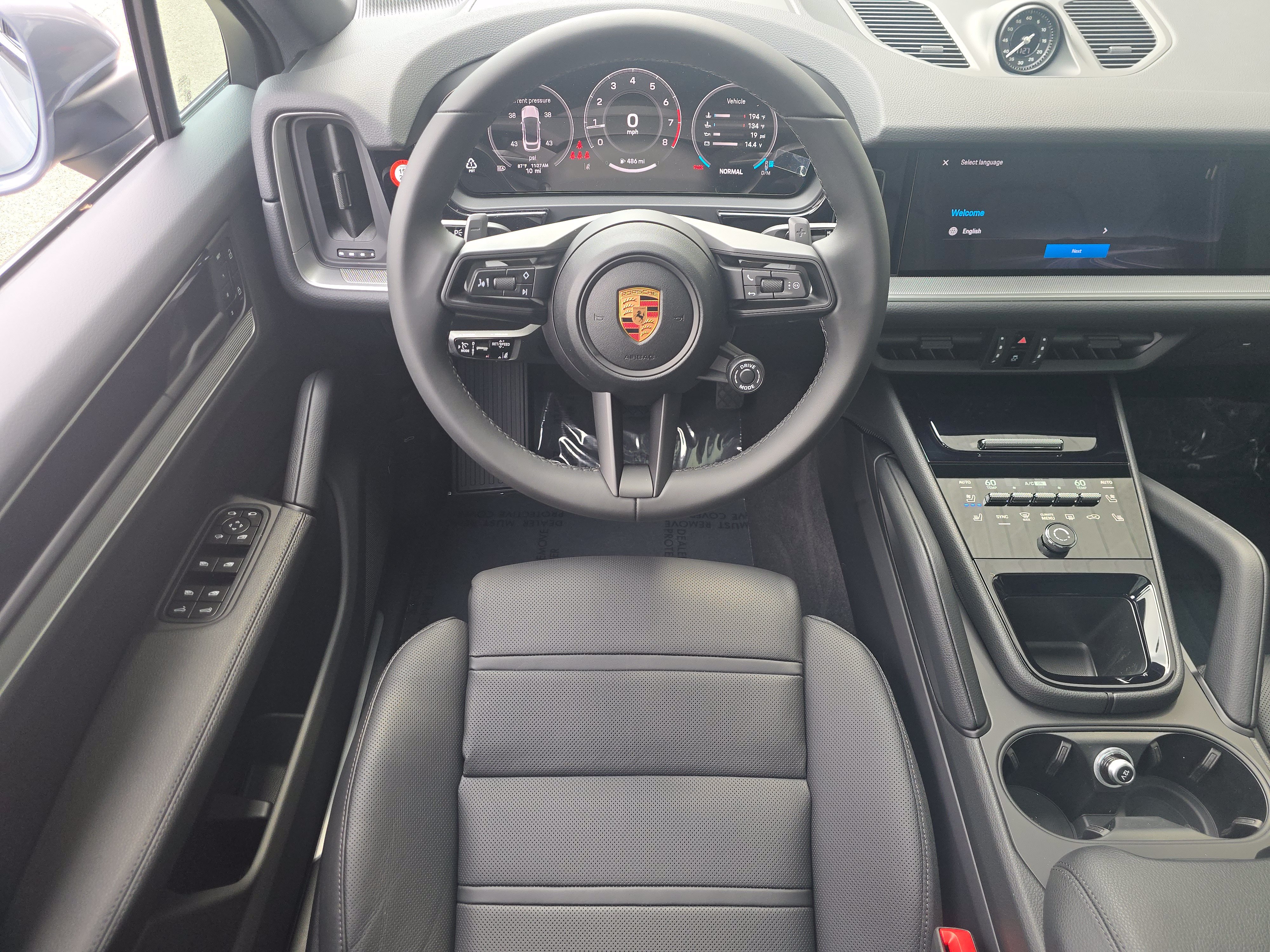 New 2026 Porsche Cayenne Coupe AWD/4WD image 22
