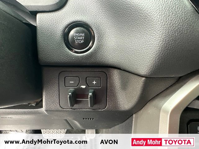 Used 2025 Toyota Tundra Limited AWD/4WD image 21