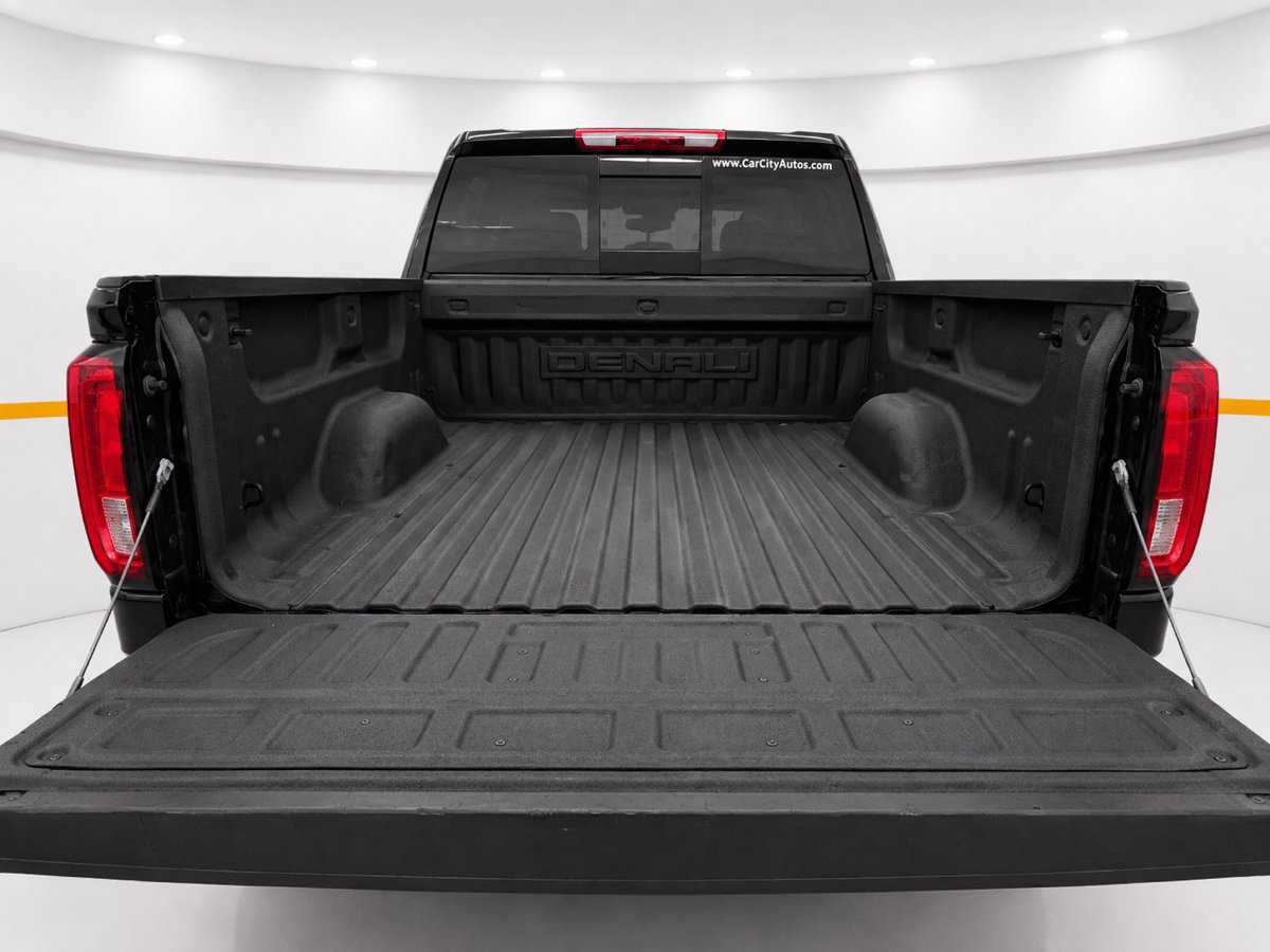 Used 2015 GMC Sierra 1500 Denali w/ Driver Alert Package AWD/4WD image 18
