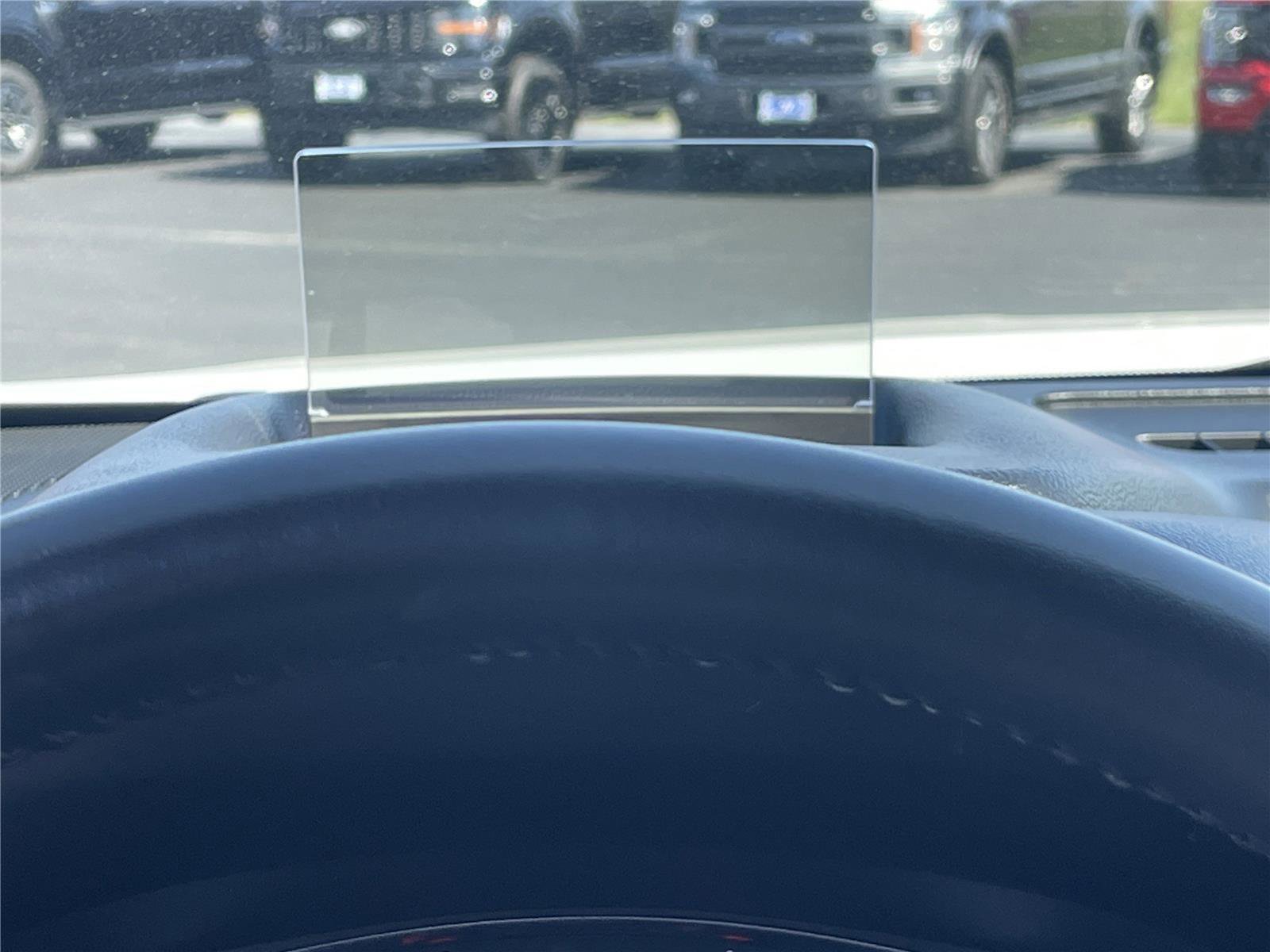 Used 2022 GMC Terrain SLT w/ Infotainment Package II AWD/4WD image 17