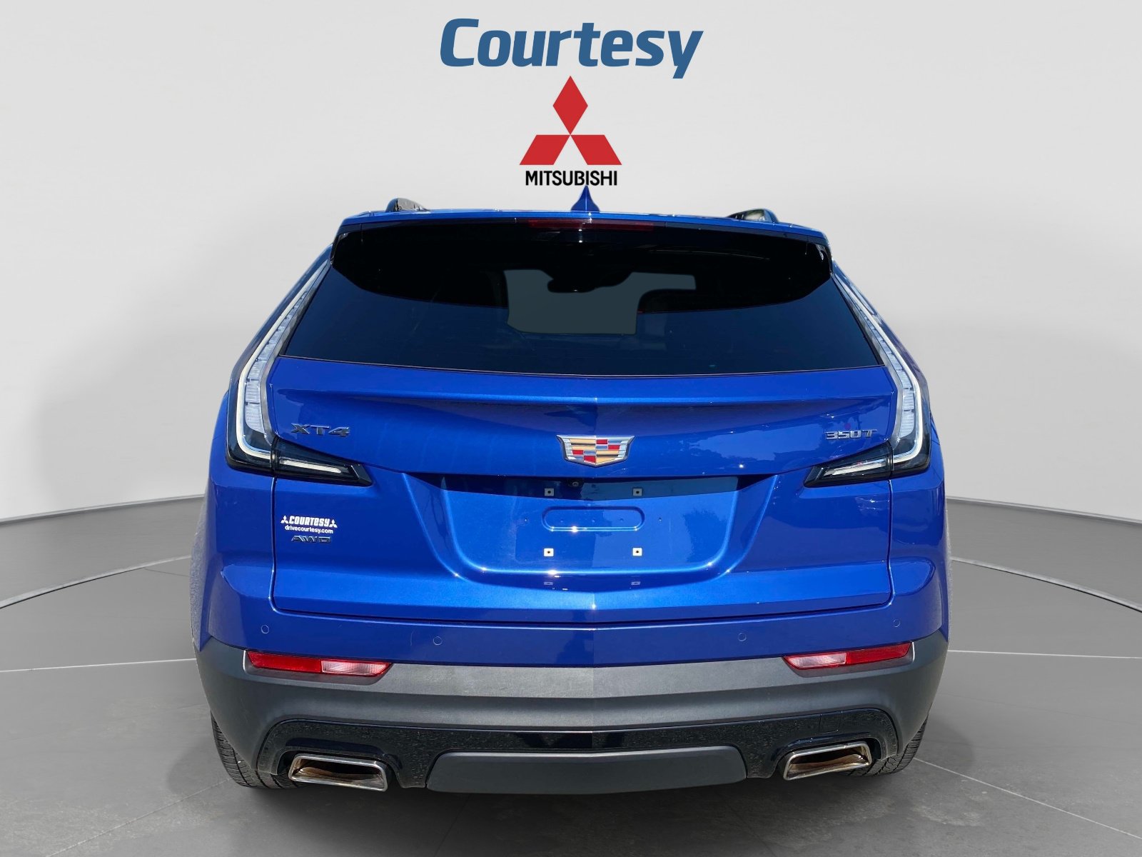 Used 2023 Cadillac XT4 Sport AWD/4WD image 4