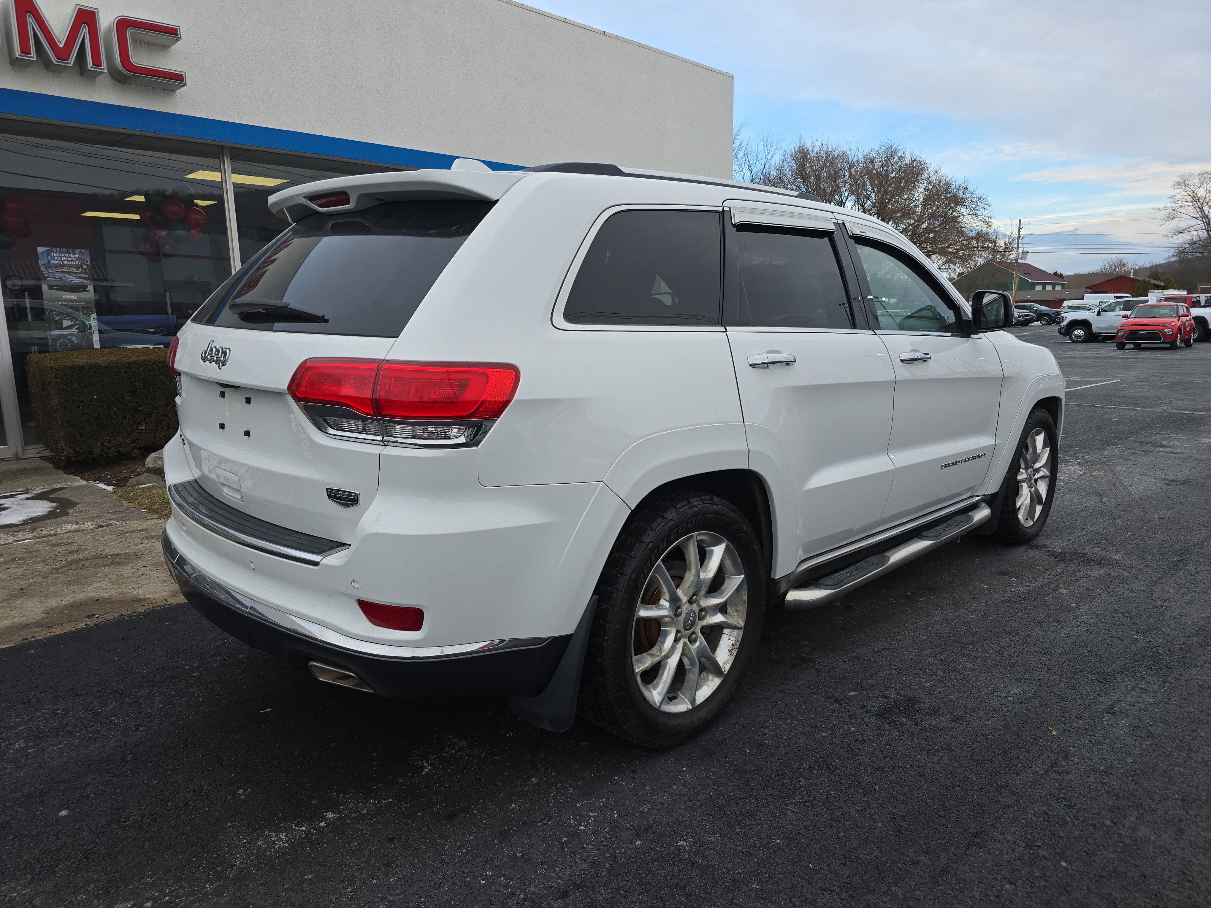 Used 2014 Jeep Grand Cherokee Summit image 3