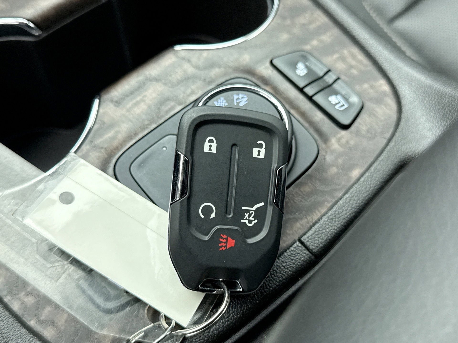 Used 2023 GMC Acadia Denali w/ Denali Technology Package image 26