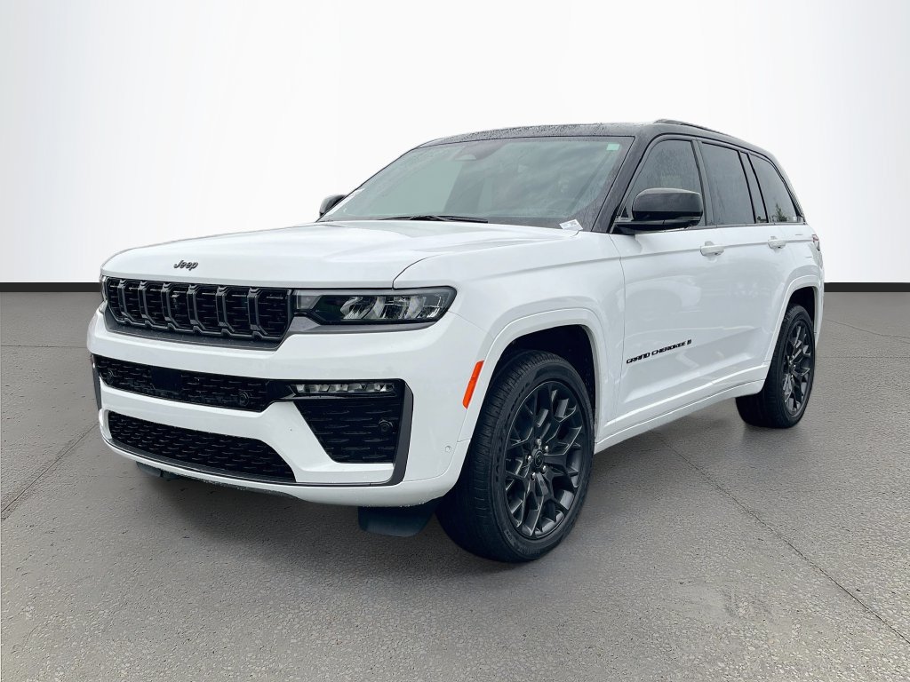 New 2027 Jeep Grand Cherokee Summit w/ Adv Protech Group IV AWD/4WD image 3