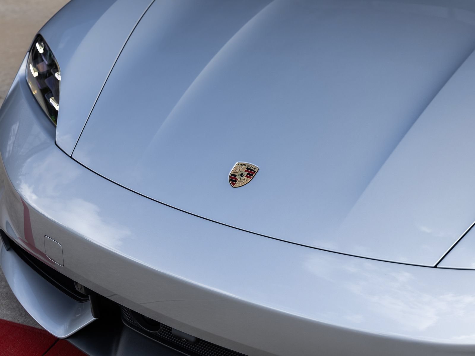 New 2026 Porsche Taycan AWD/4WD image 18