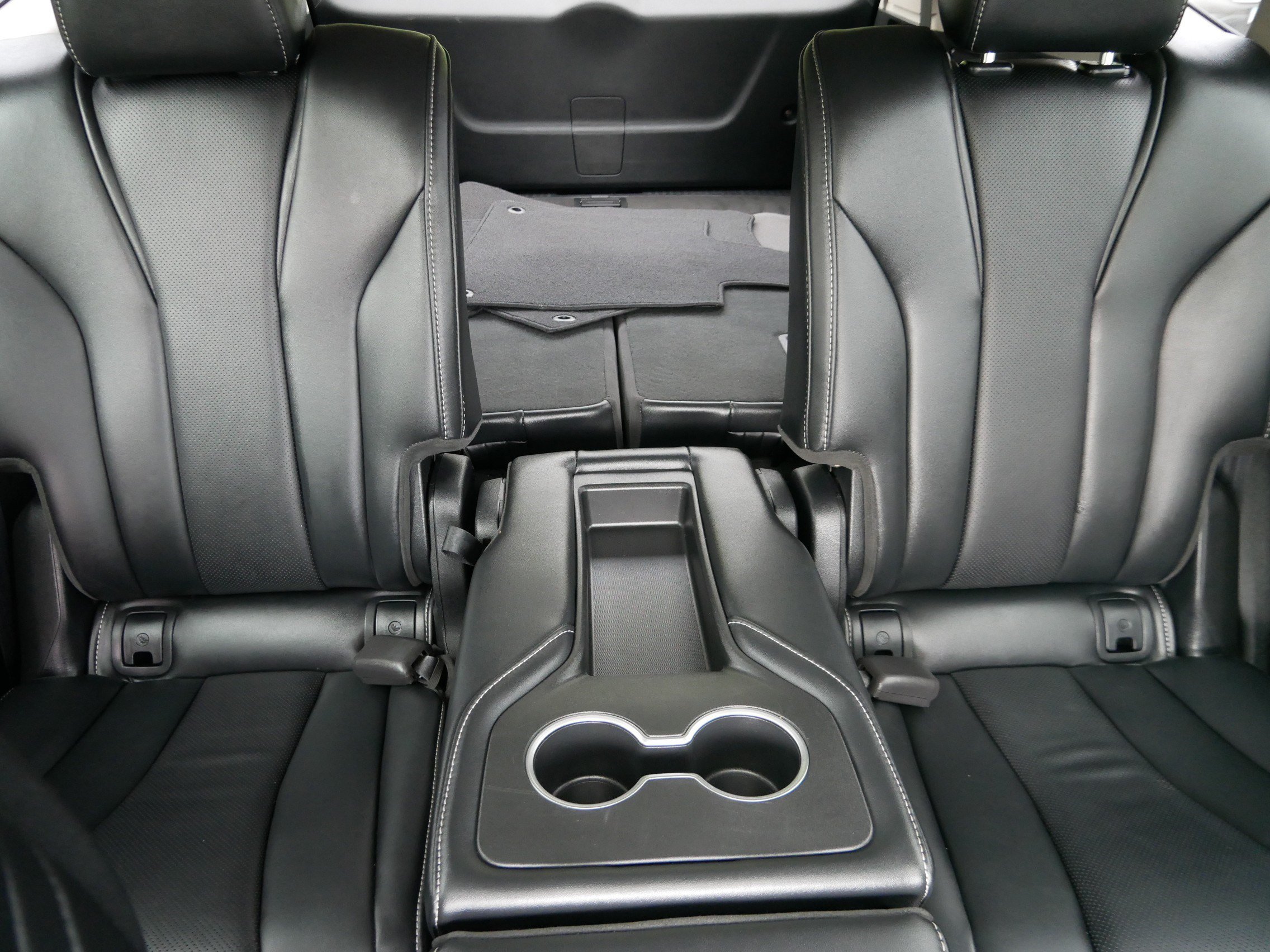 Certified 2024 Acura MDX SH-AWD w/ Technology Package image 13