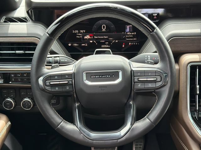 Used 2025 GMC Yukon Denali Ultimate AWD/4WD image 25