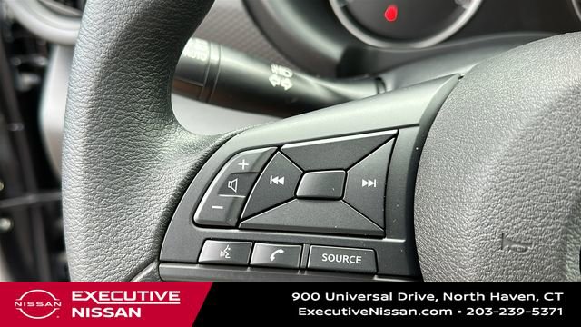 Used 2025 Nissan Kicks Play S image 12