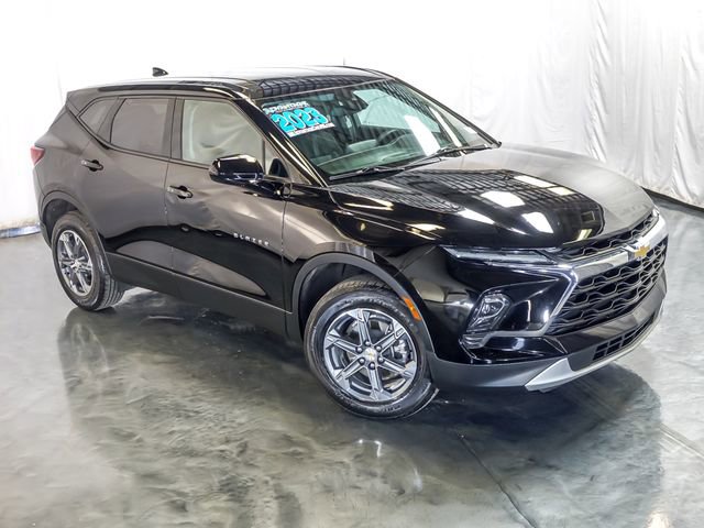 Certified 2023 Chevrolet Blazer LT w/ Driver Confidence Package image 6