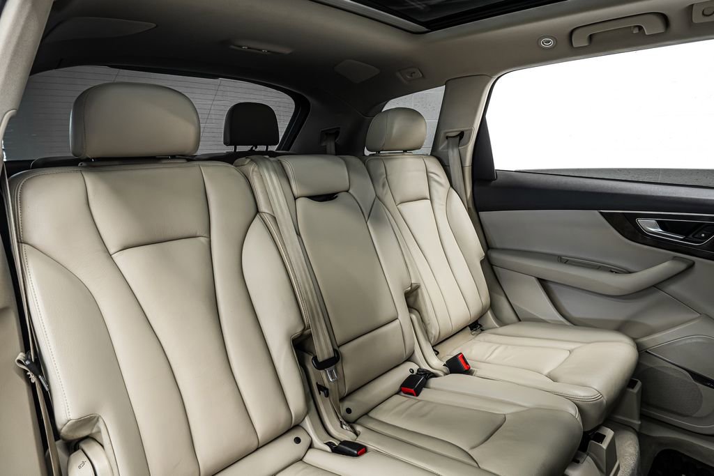 Used 2019 Audi Q7 3.0T Premium Plus w/ Premium Plus Package image 23