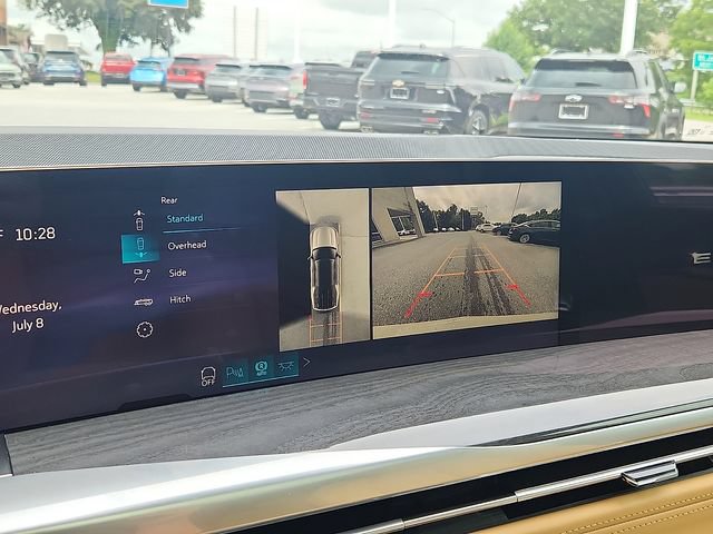 New 2026 Cadillac Escalade IQL Sport 2 w/ LPO, ONYX Package AWD/4WD image 13