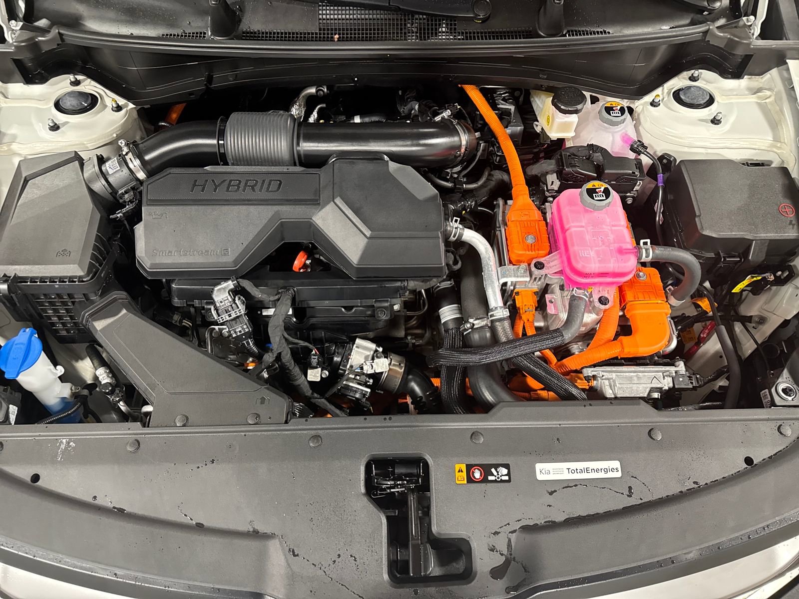 Certified 2025 Kia Sportage LX image 29