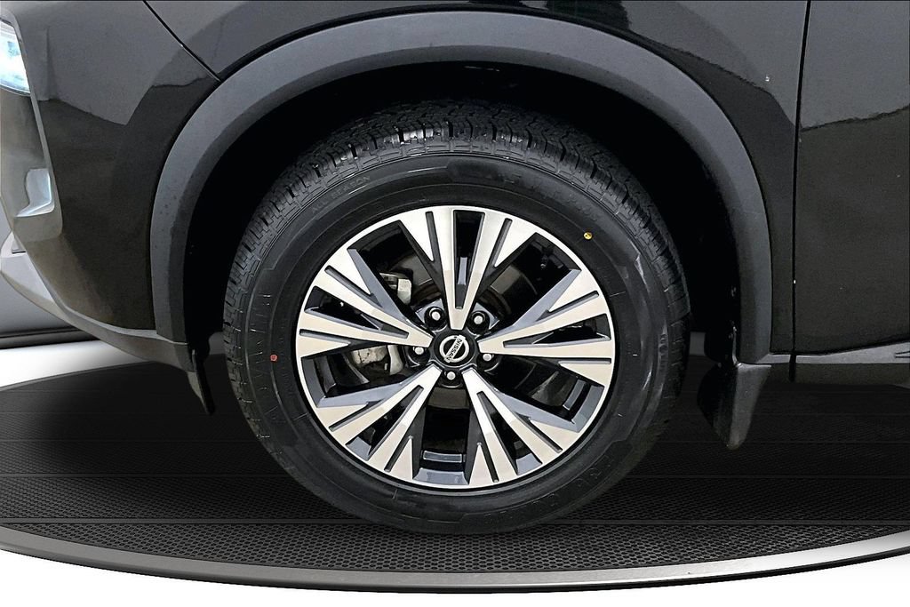 Used 2021 Nissan Rogue SV w/ Premium Package AWD/4WD image 32
