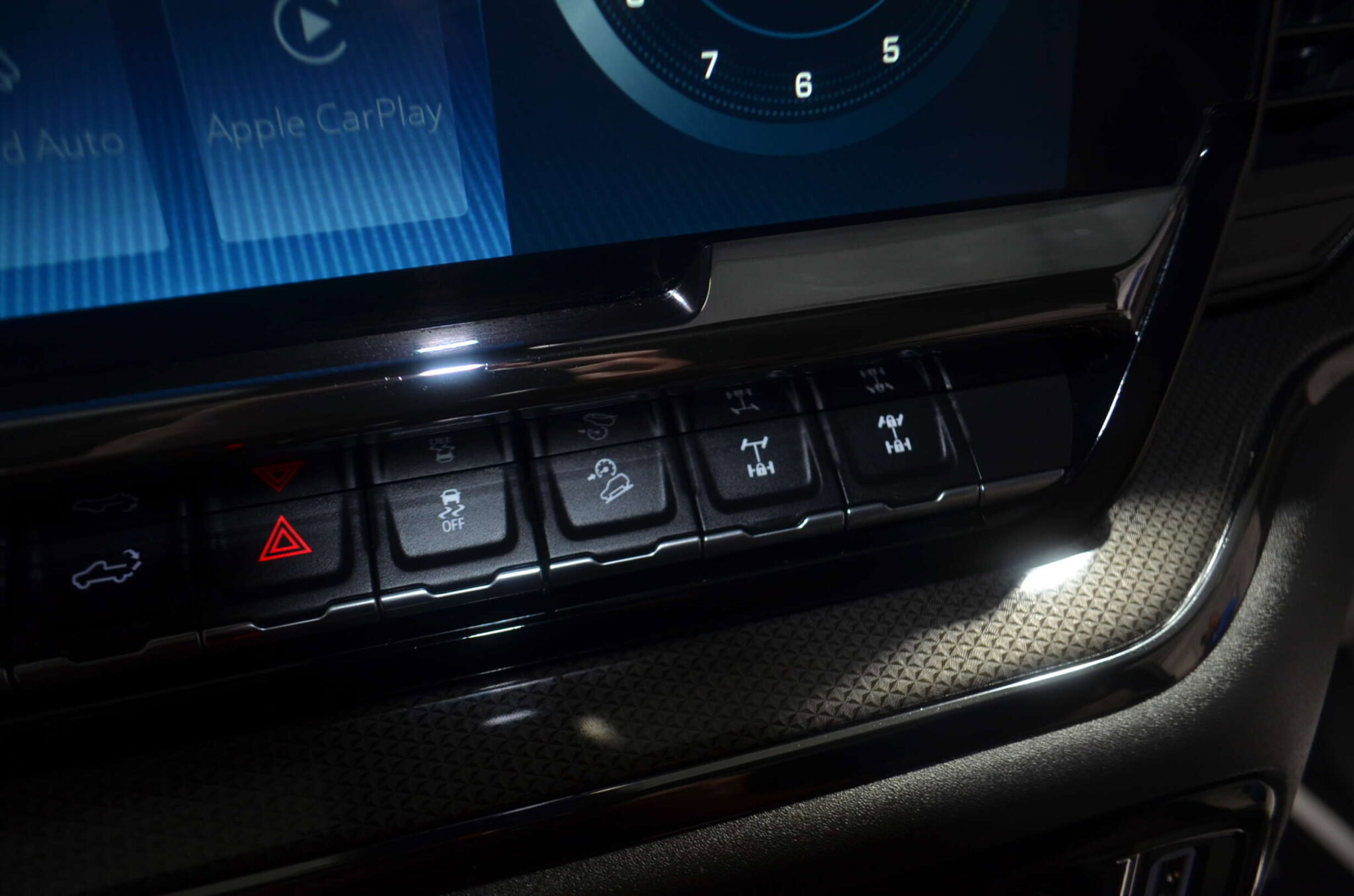 Used 2023 Chevrolet Silverado 1500 ZR2 w/ Technology Package image 50