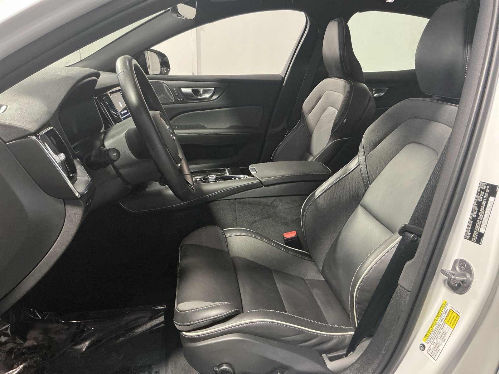 Used 2024 Volvo S60 T8 Plus AWD/4WD image 14