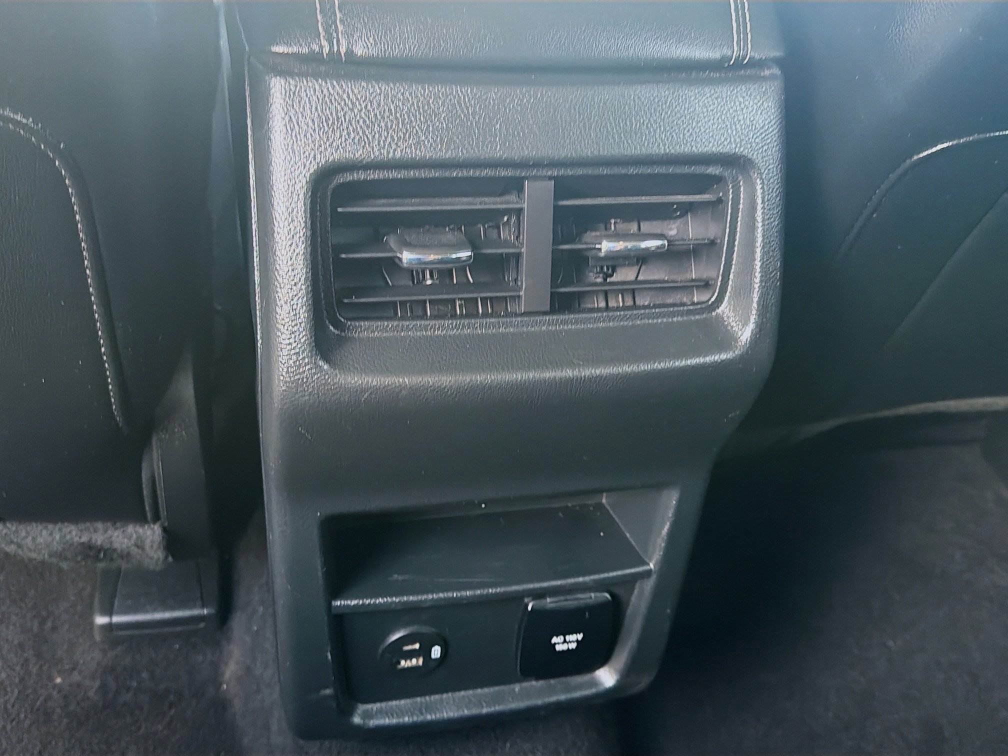 Used 2022 Ford Edge Titanium image 20