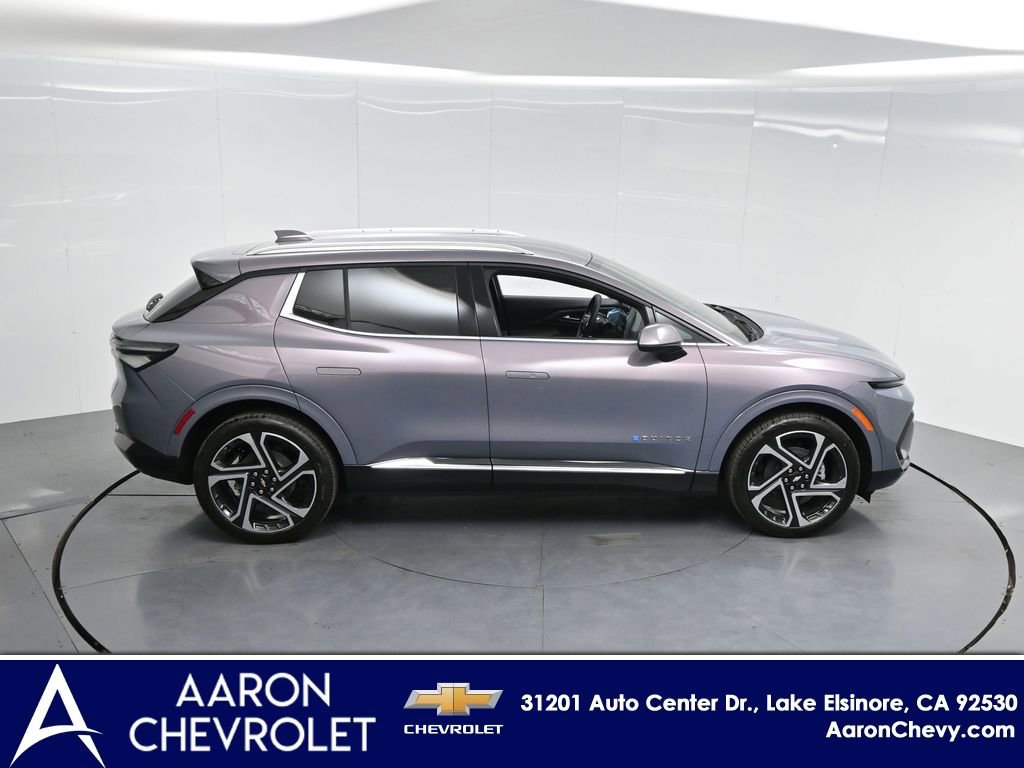 New 2026 Chevrolet Equinox EV LT image 57
