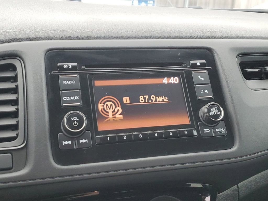 Used 2018 Honda HR-V LX image 18