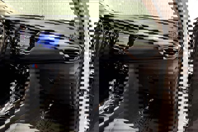 Used 2023 Buick Encore GX Preferred w/ Cold Weather Comfort Package image 16