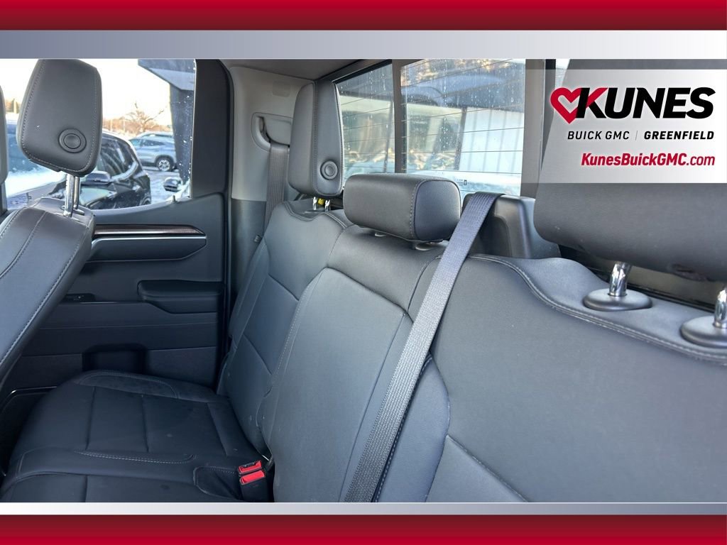 Used 2025 Chevrolet Silverado 1500 LT w/ Leather Package image 36