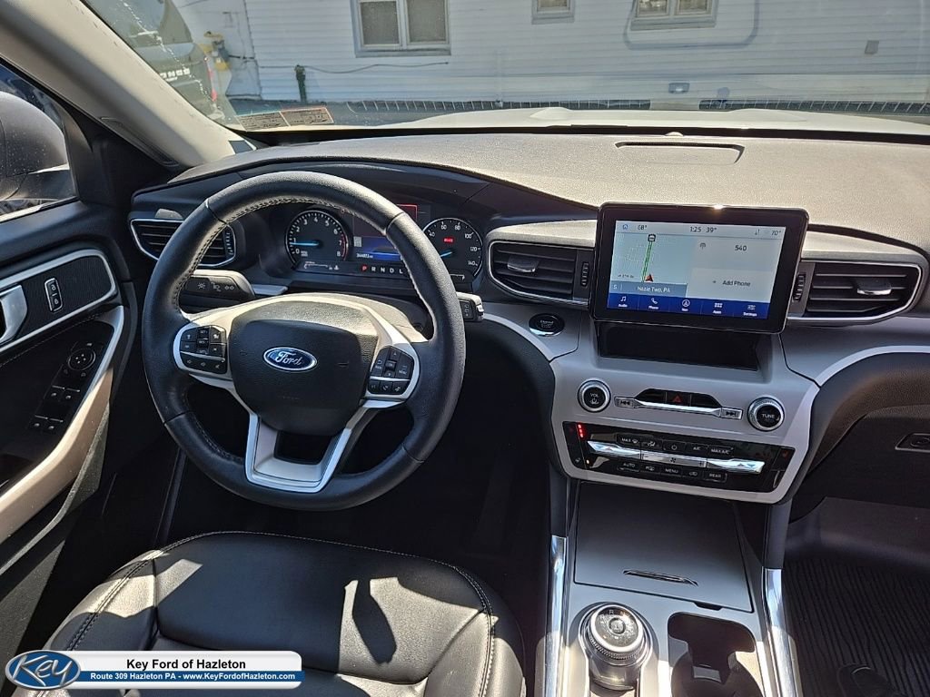 Certified 2023 Ford Explorer XLT w/ Equipment Group 202A image 31