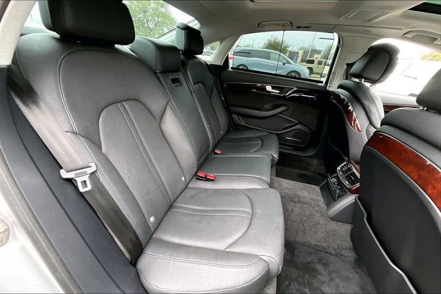 Used 2013 Audi A8 L 4.0T image 20