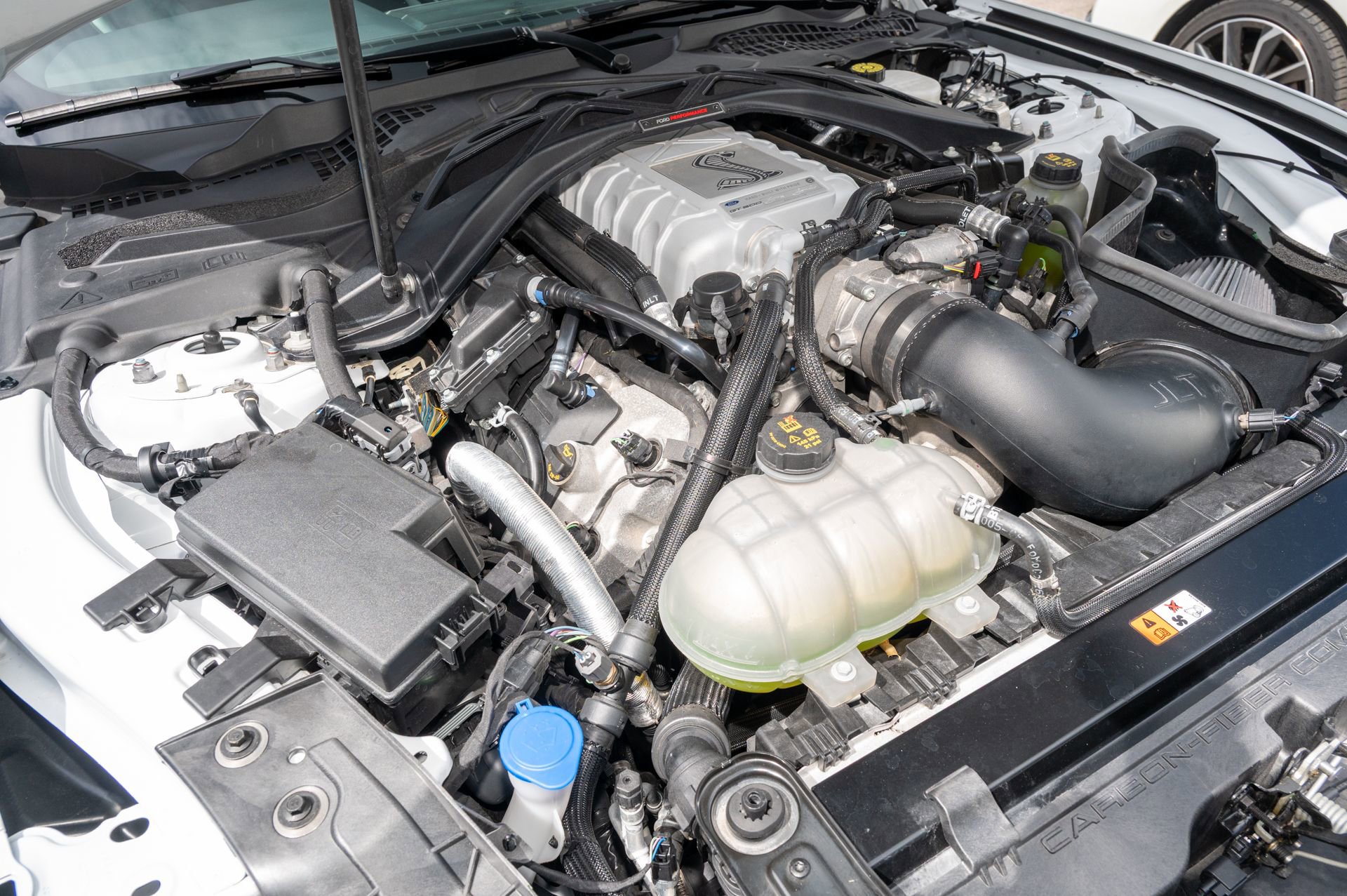 Used 2022 Ford Mustang Shelby GT500 w/ Technology Package image 32