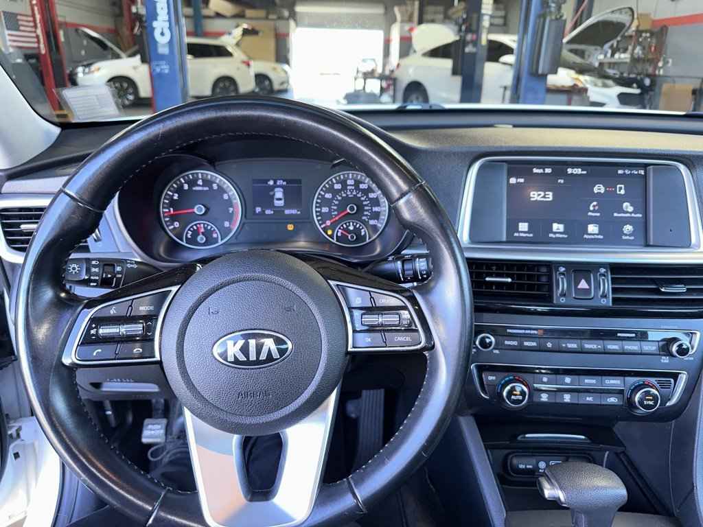 Used 2019 Kia Optima S image 23