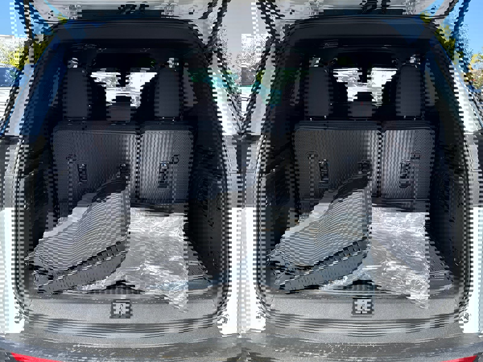 Used 2026 GMC Acadia Elevation w/ Black Edition image 9