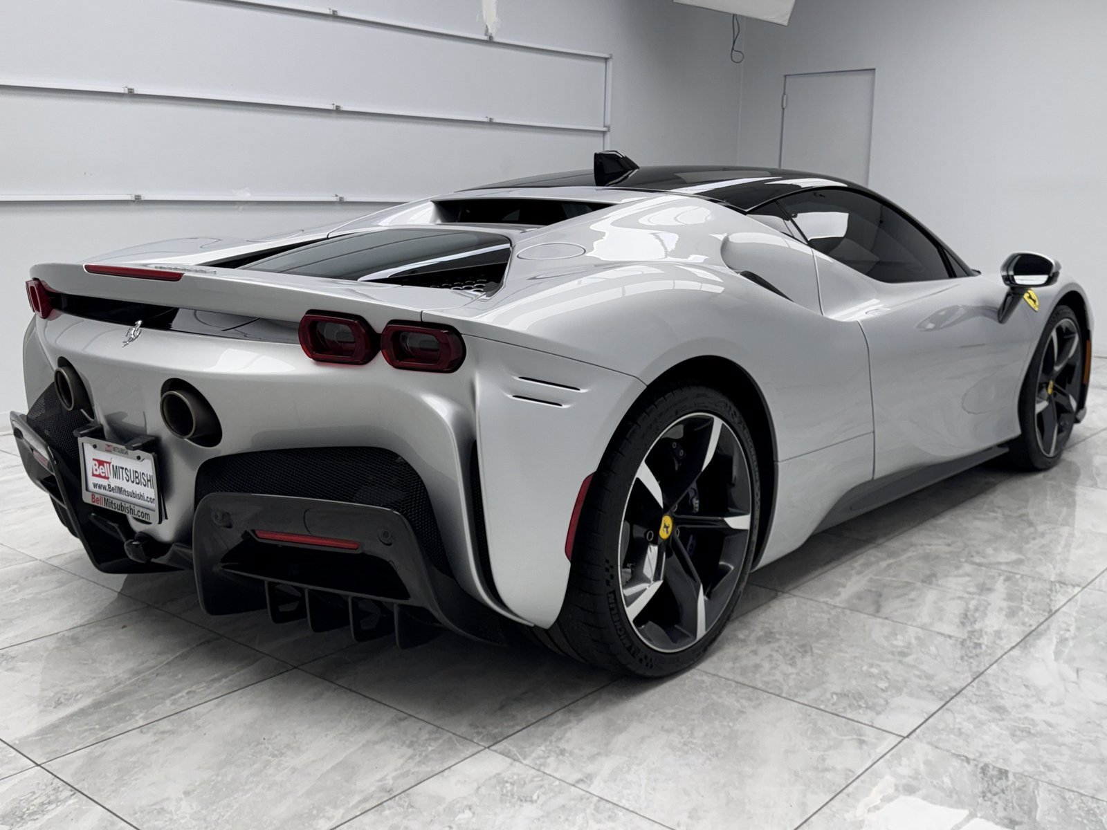 Used 2021 Ferrari SF90 Stradale image 7